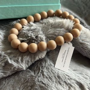 NWT- Yellowstone sand beaded bracelet